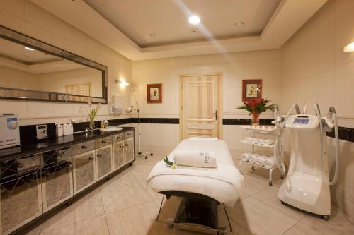 hotel image 12