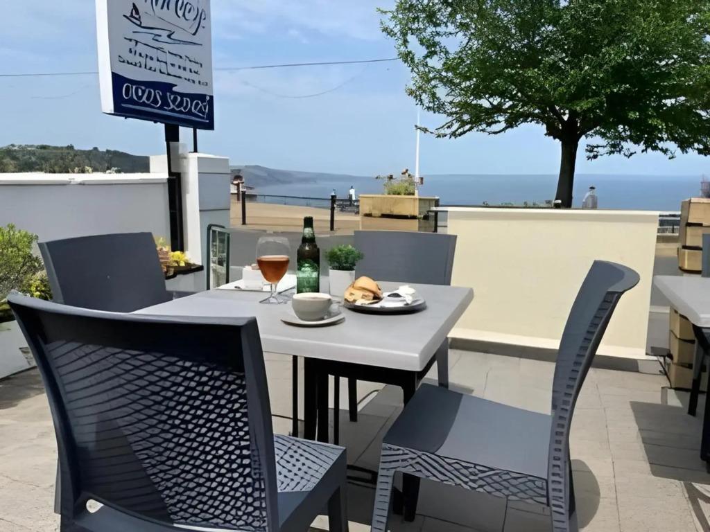 hotel image 16