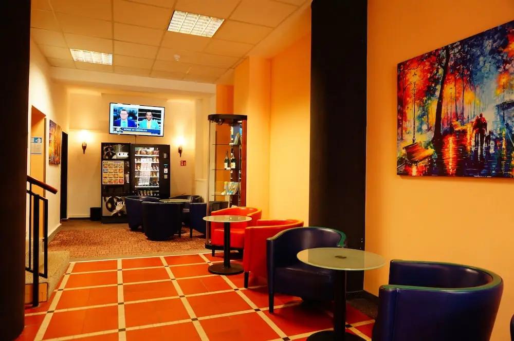 hotel image 10