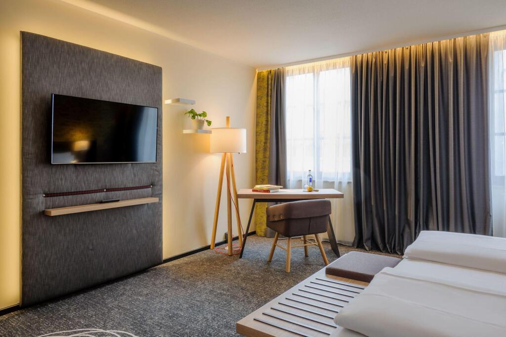 hotel image 12