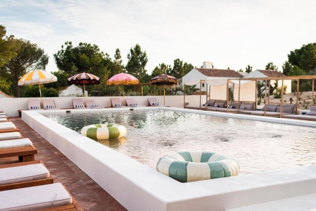 hotel image 10