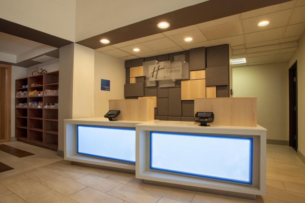 hotel image 9