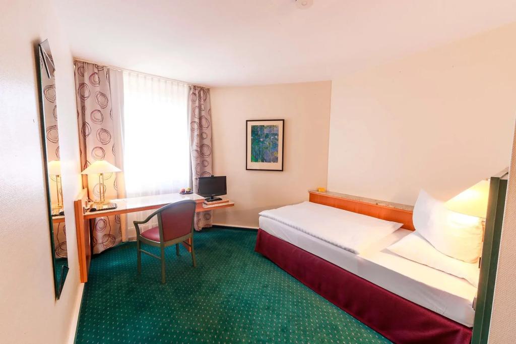 hotel image 36