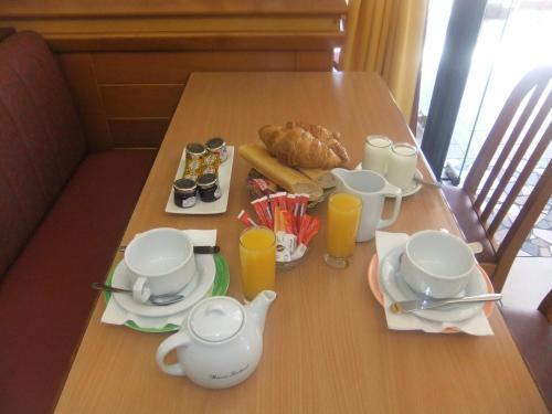 hotel image 9