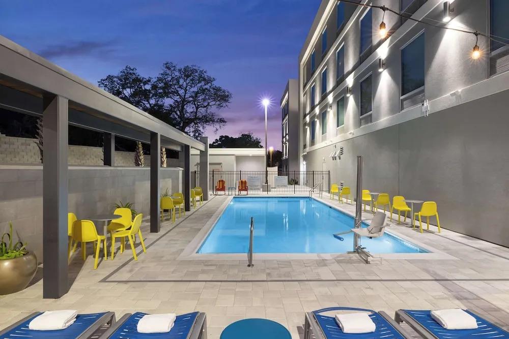 hotel image 9