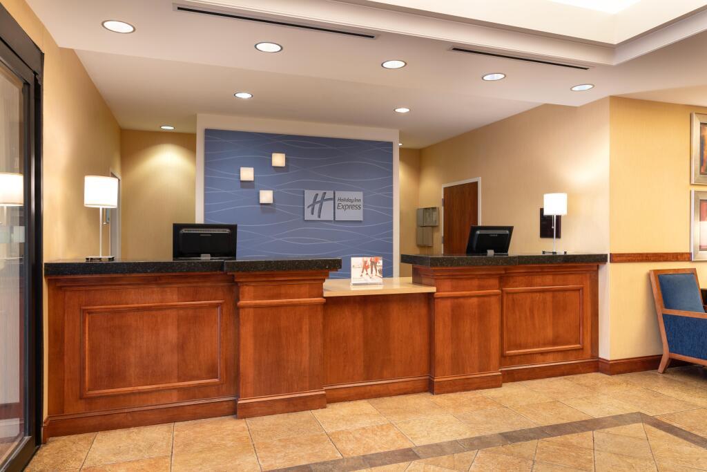 hotel image 16