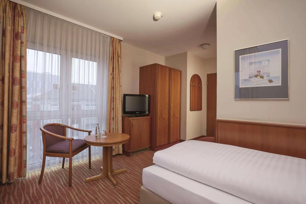 hotel image 13