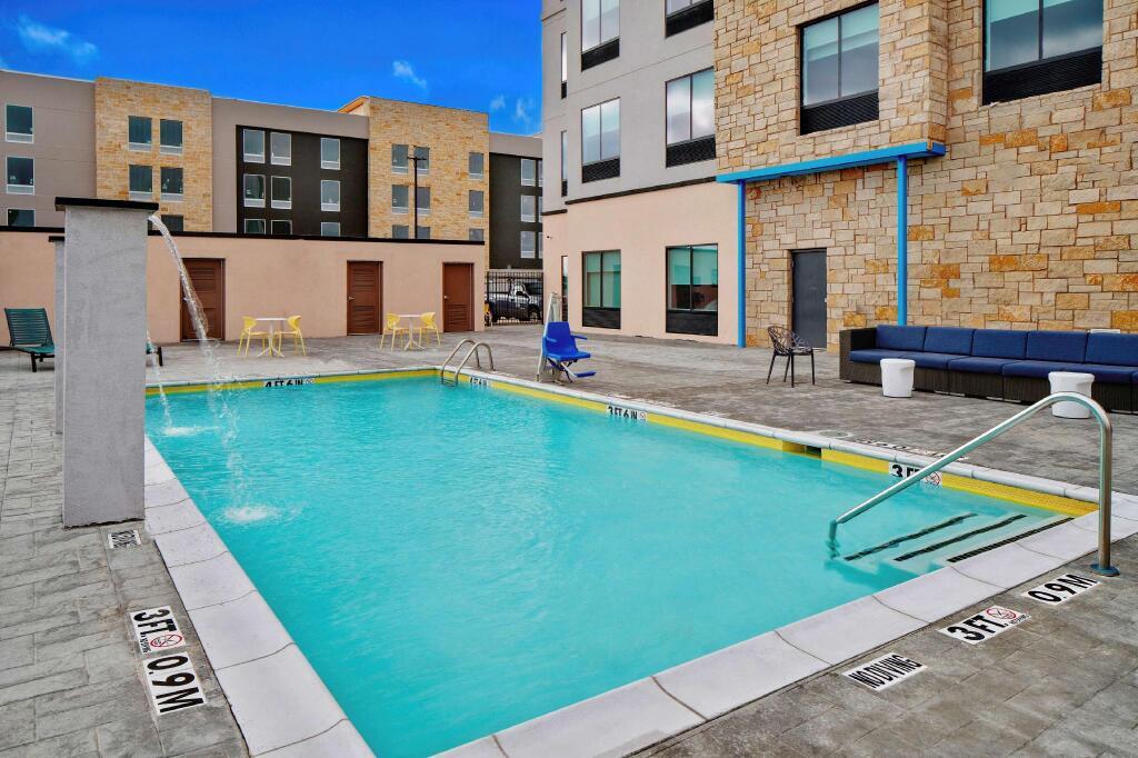 hotel image 15