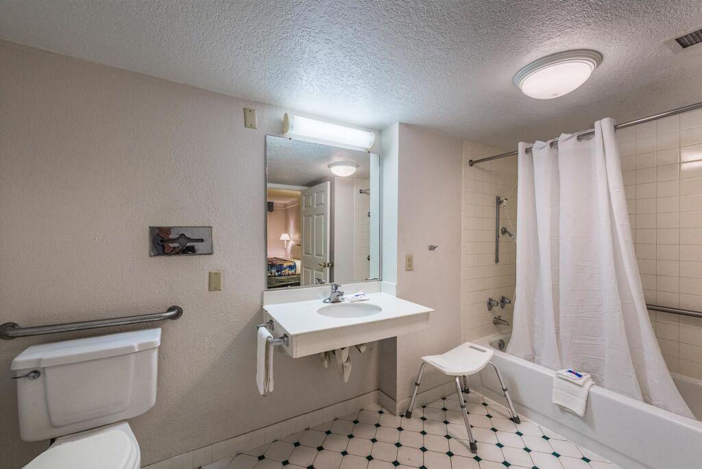 hotel image 13