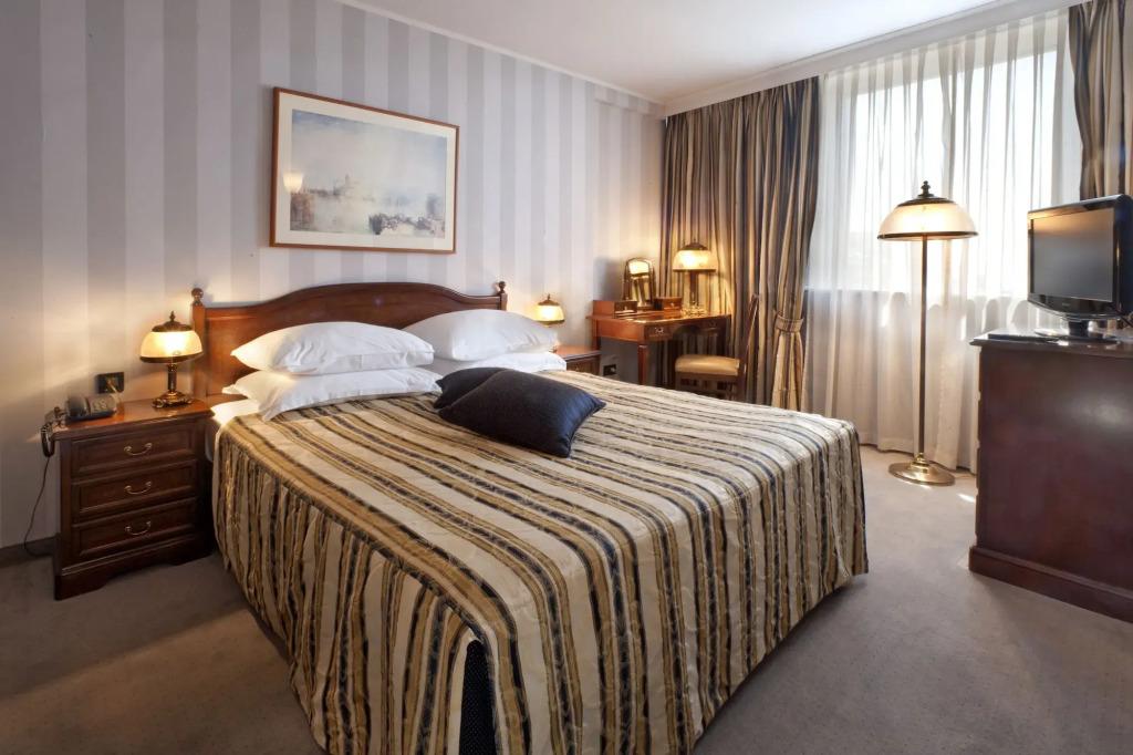hotel image 17
