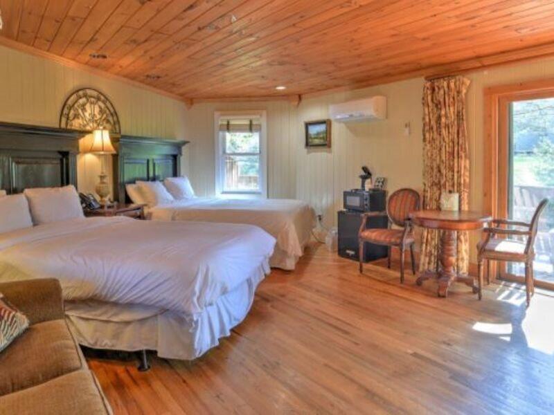 hotel image 13