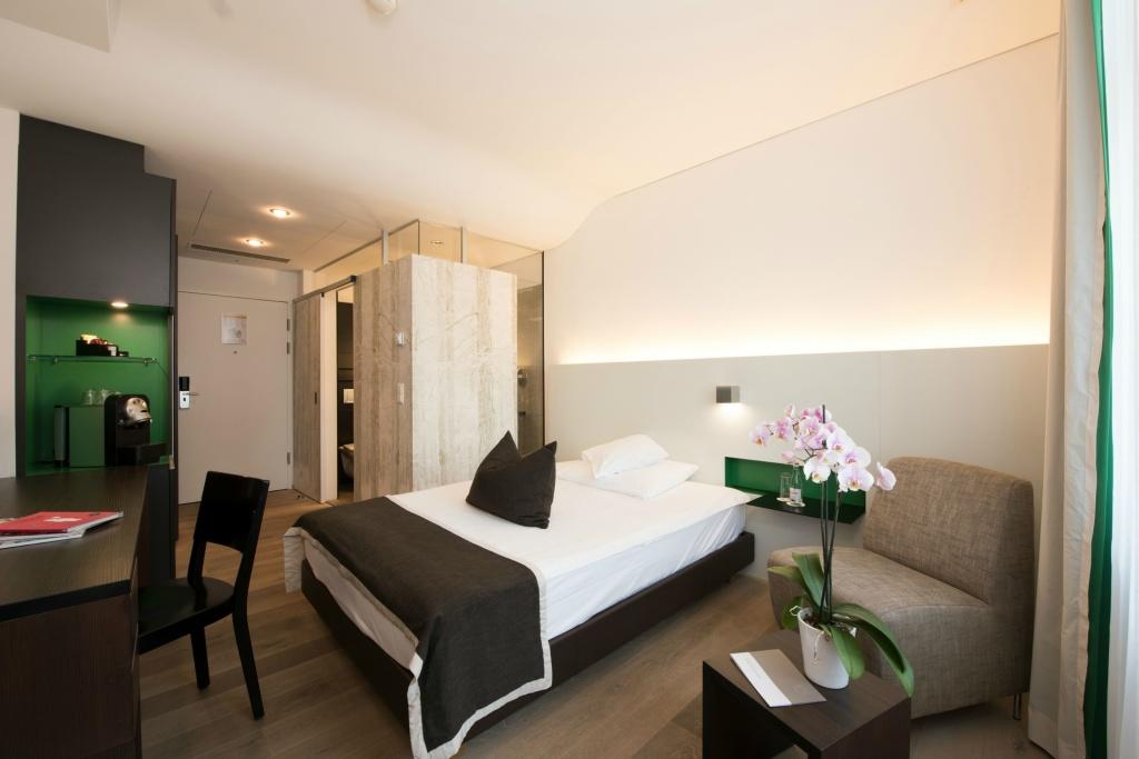 hotel image 11