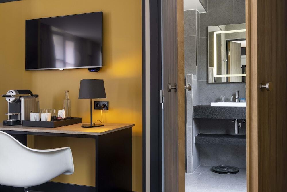 hotel image 36