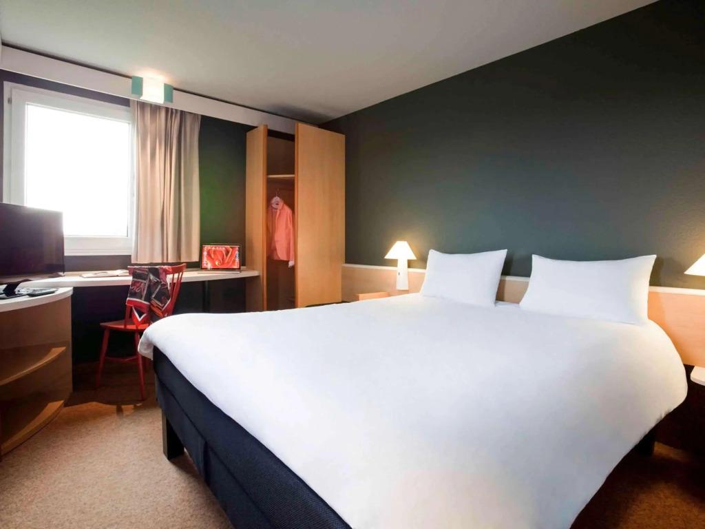 hotel image 8