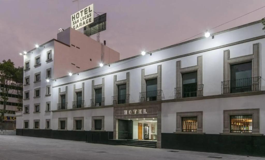 hotel