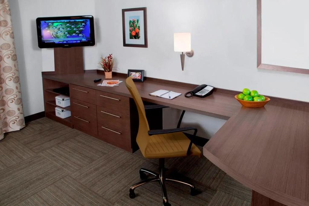 hotel image 13