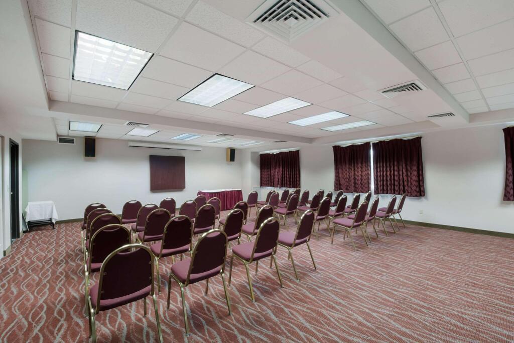 hotel image 16