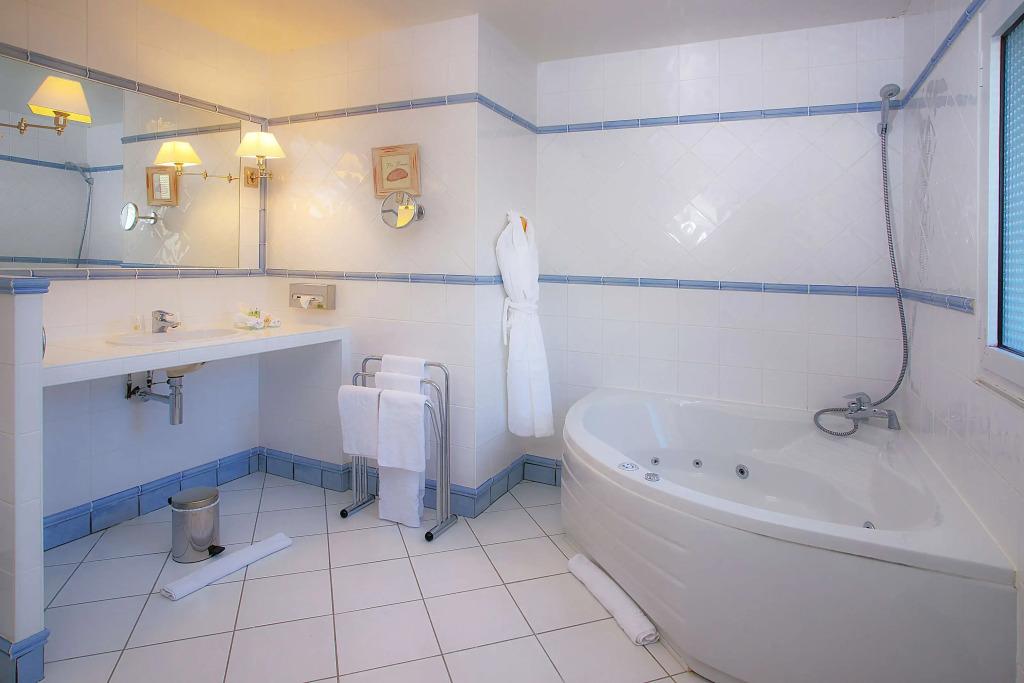 hotel image 16