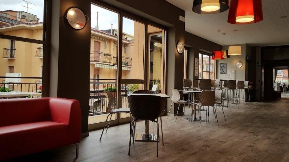 hotel image 10