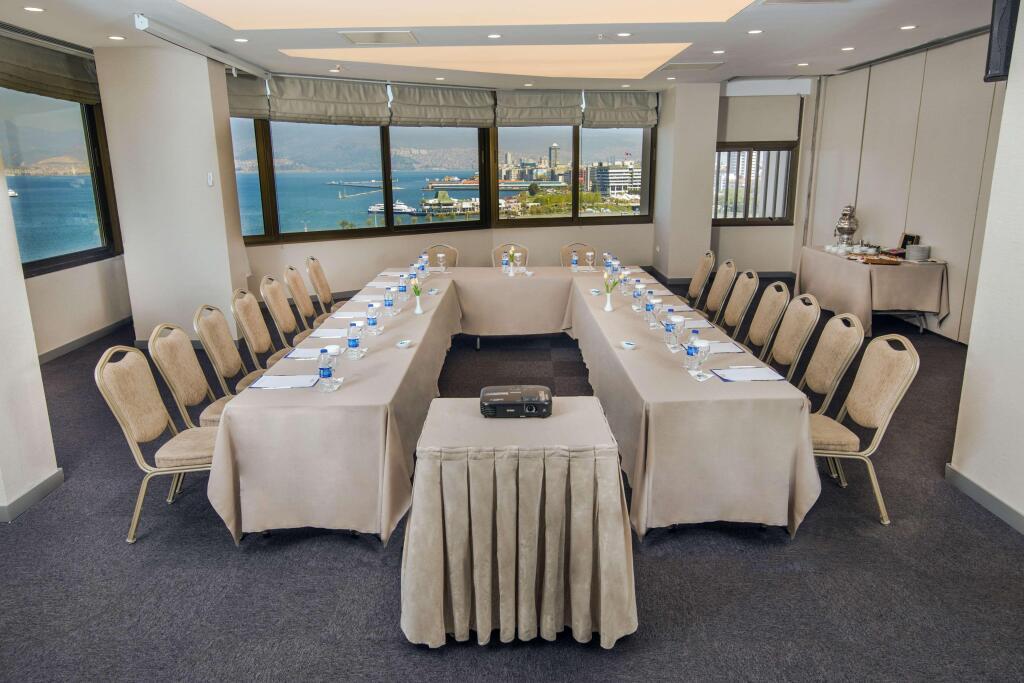 hotel image 13