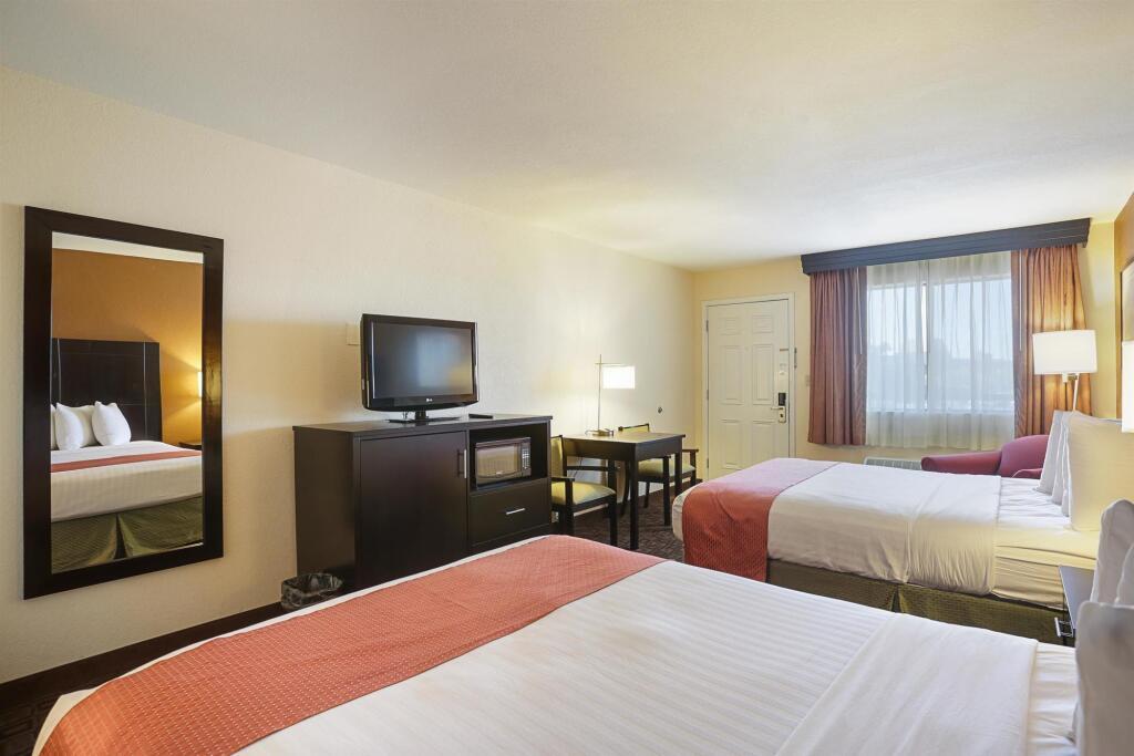 hotel image 42