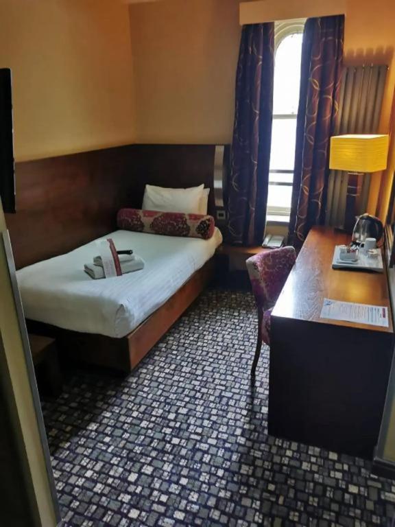 hotel image 16