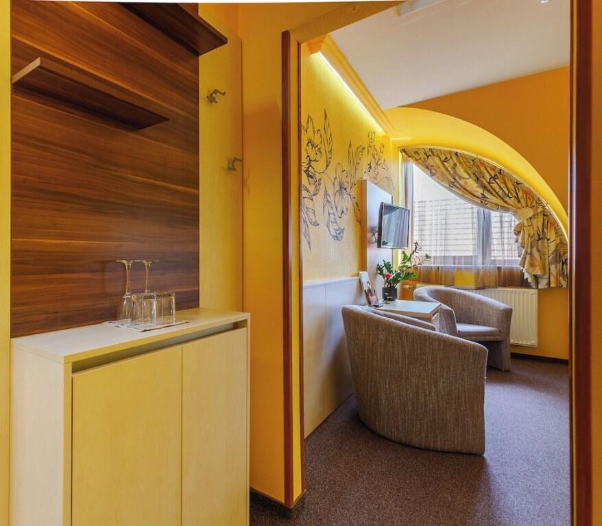 hotel image 18