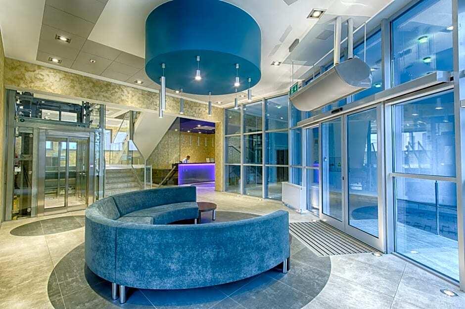 hotel image 10
