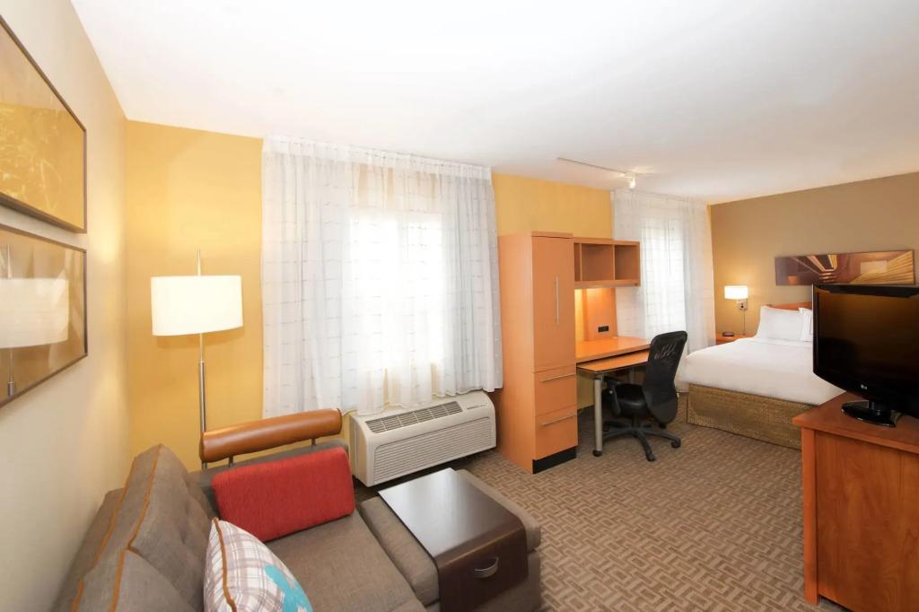hotel image 13