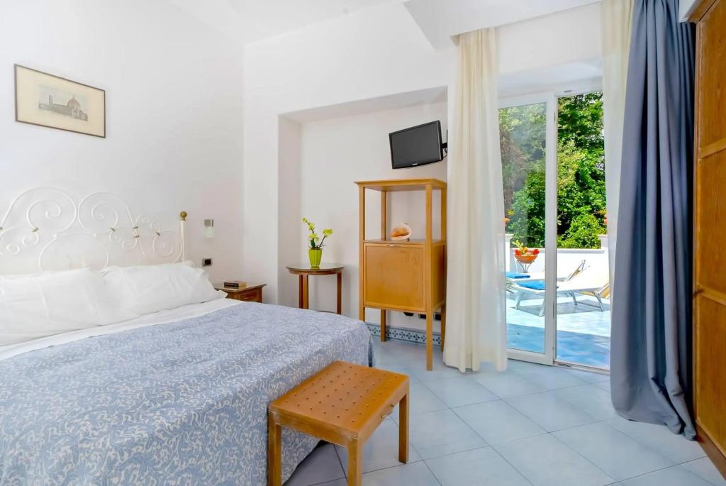 hotel image 16