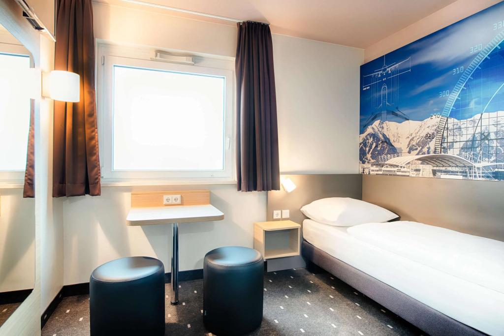 hotel image 8