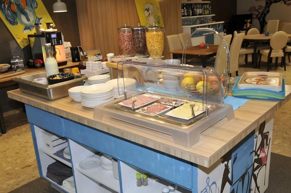hotel image 11