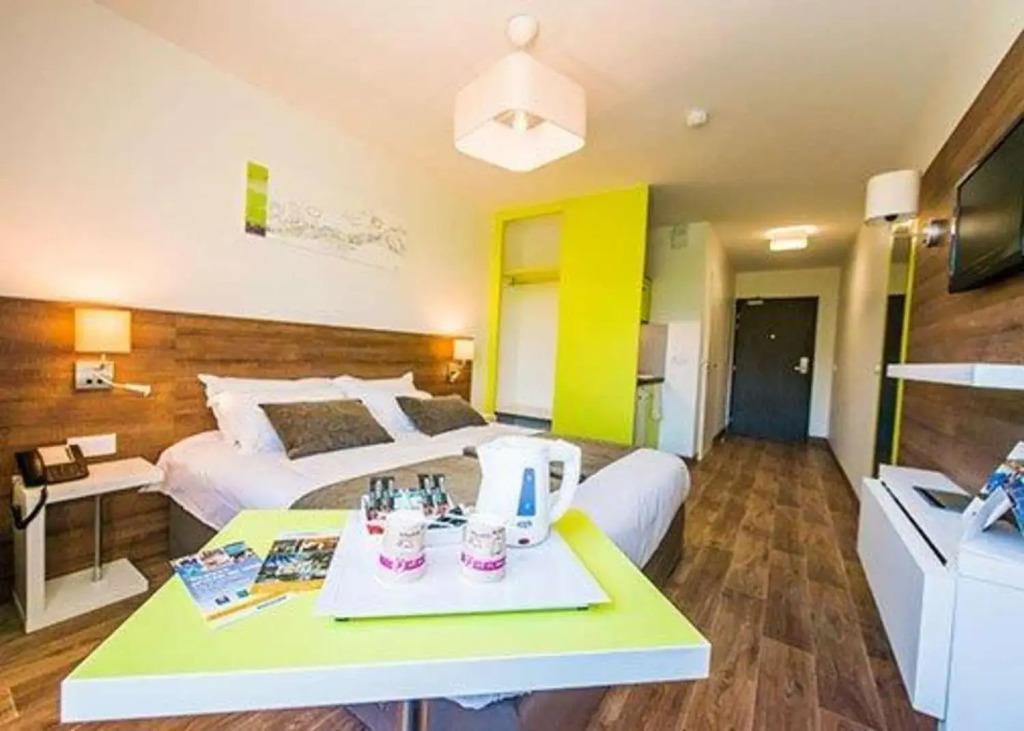 hotel image 16