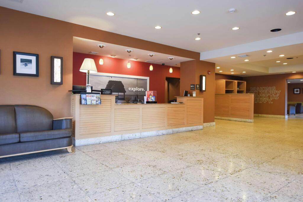 hotel image 9
