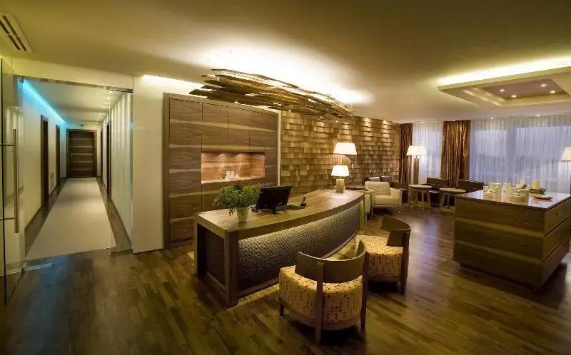 hotel image 11