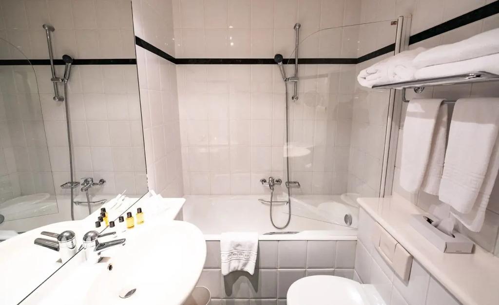 hotel image 11