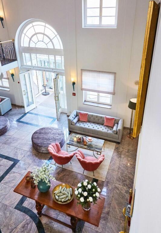 hotel image 12