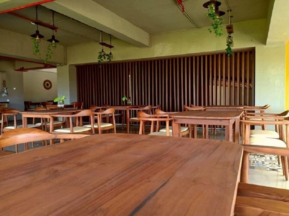 hotel image 10