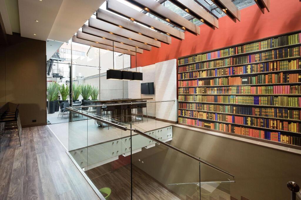 hotel image 11