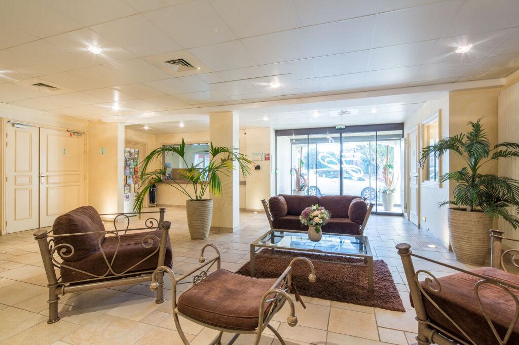 hotel image 9