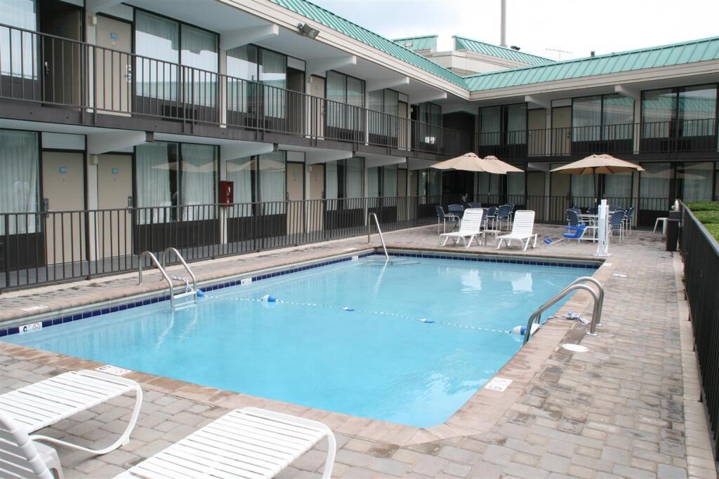 hotel image 16