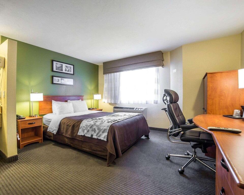hotel image 13