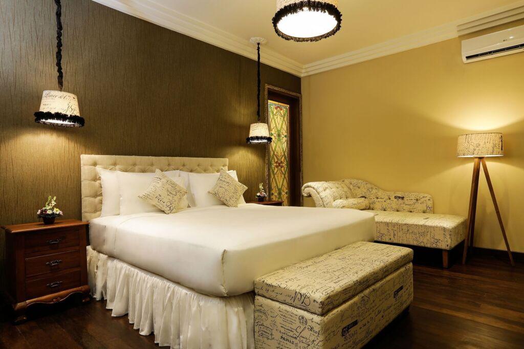 hotel image 13