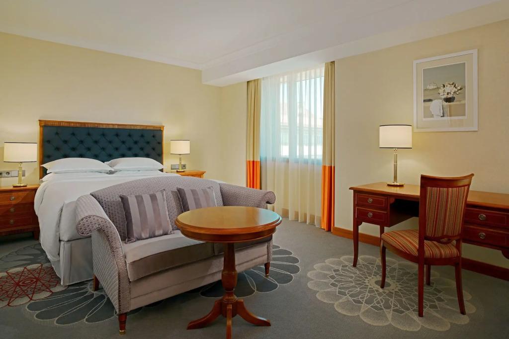 hotel image 18
