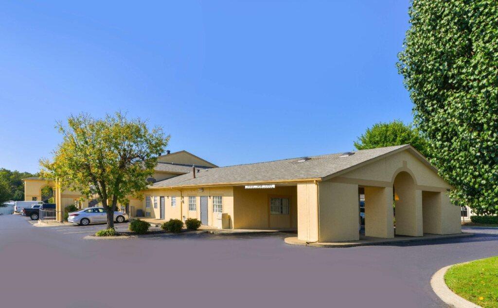 hotel image 12