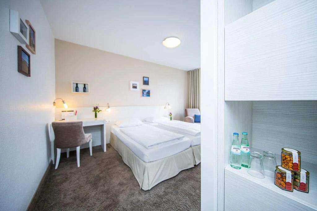 hotel image 13