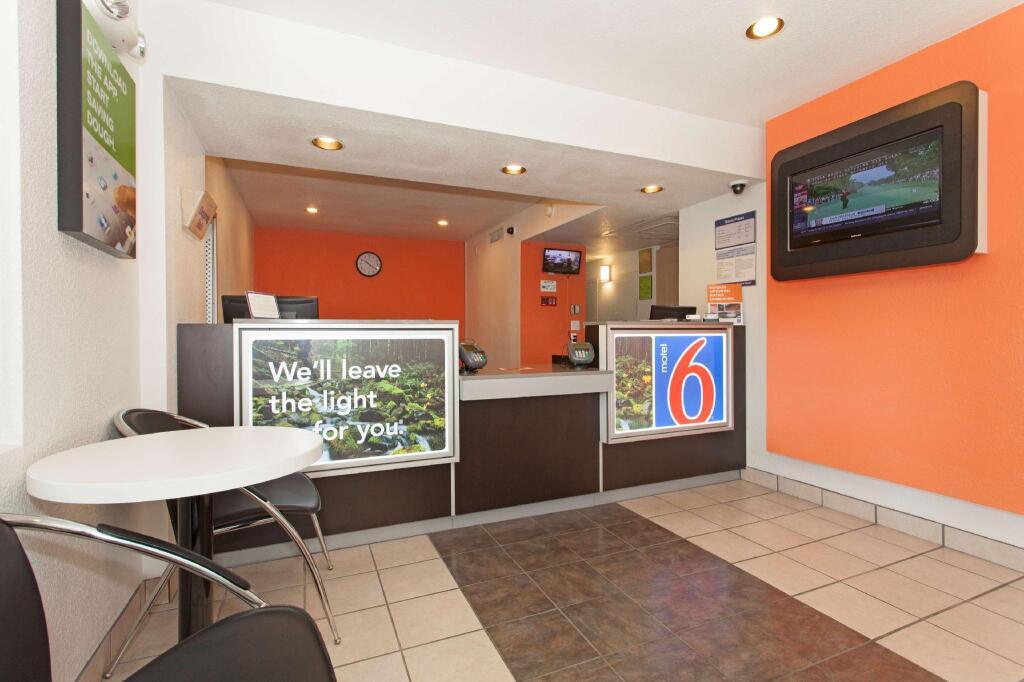 hotel image 12