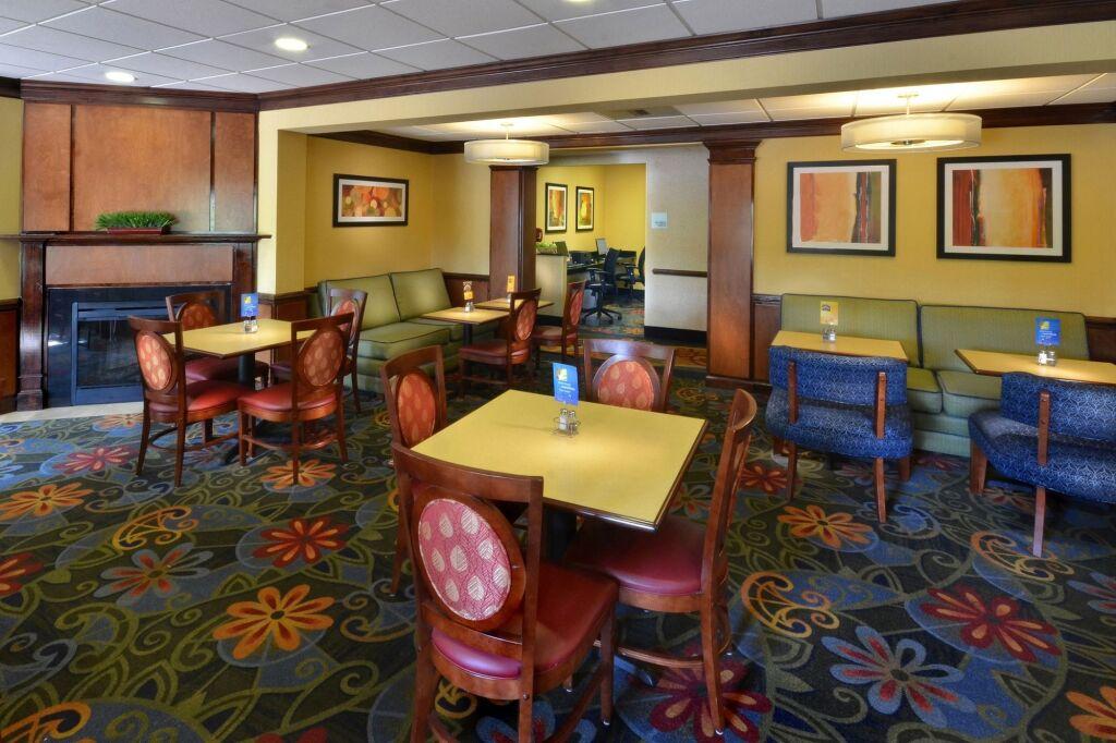 hotel image 9