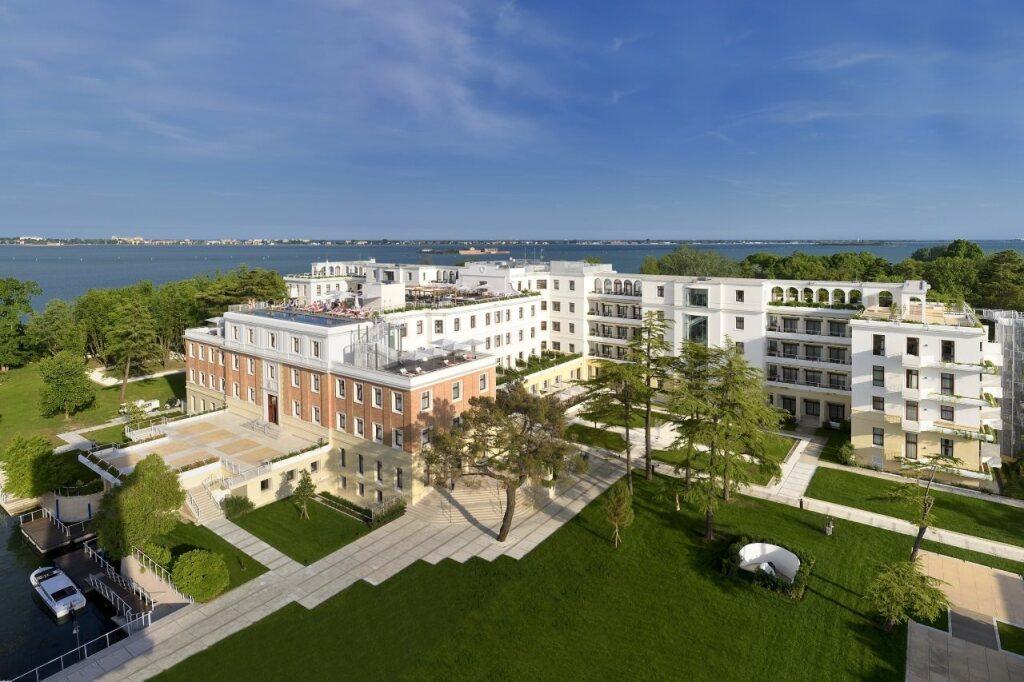 hotel image 27