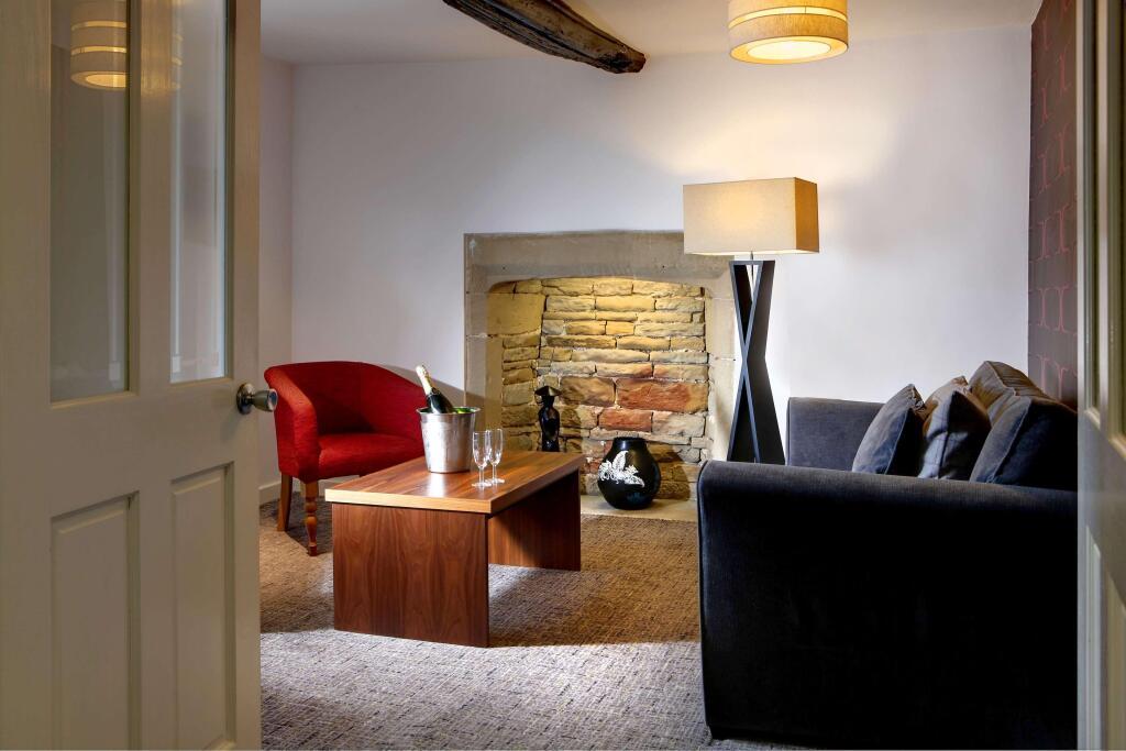 hotel image 16